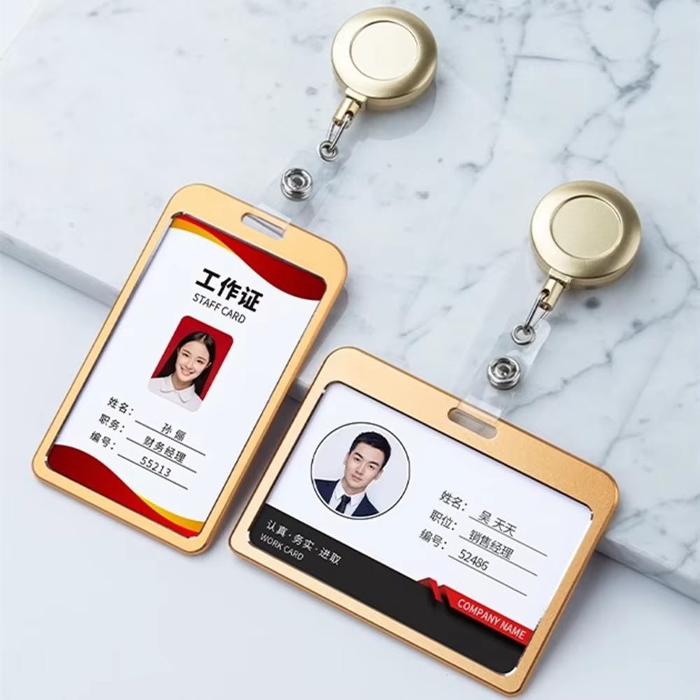 Portatarjetas retráctil con clip – Funda para tarjetas - imagen 2