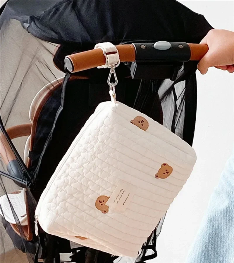 Kcute Bolsa de pañales para bebé con osito bordado - imagen 2