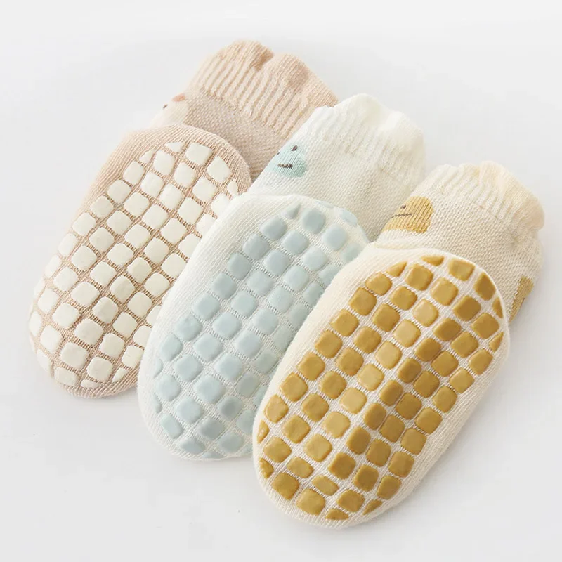 Calcetines antideslizantes con suela de agarre para niños y niñas - imagen 5