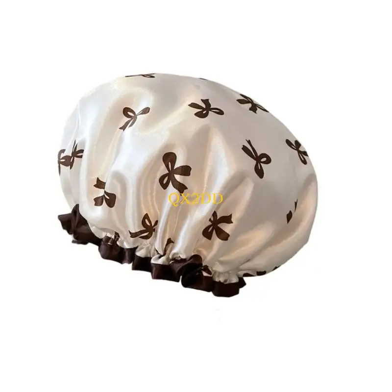 Gorro de ducha elástico en uso