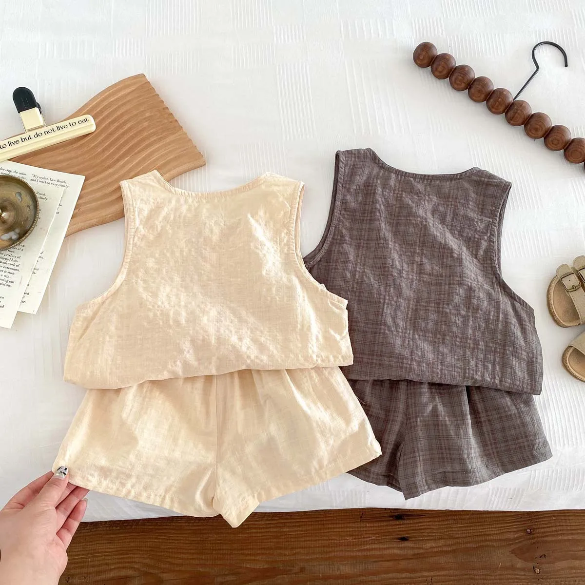 MILANCEL Conjunto de lino para niño: chaleco y pantalones cortos - imagen 3