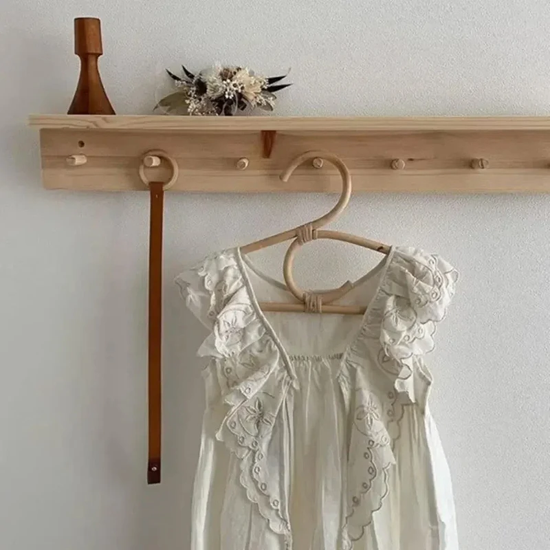 Perchas infantiles de pared Kinderen con luna y arcoíris - imagen 4