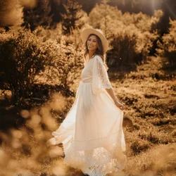 Vestido premamá largo bohemio de encaje veraniego para sesión fotos