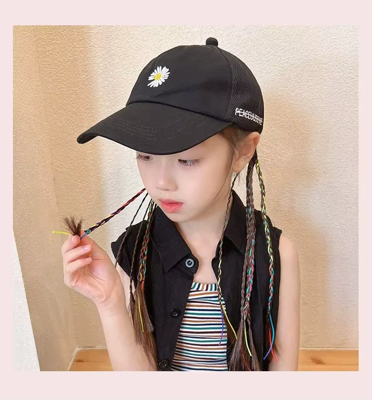 Trenzas y adornos para looks divertidos
