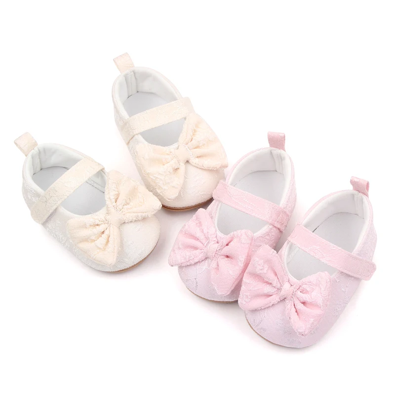 Mocasines Tregren para bebé con lazo y encaje floral - imagen 5
