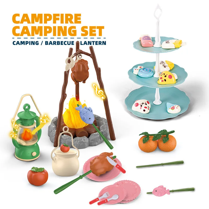 Escena de campamento infantil con accesorios