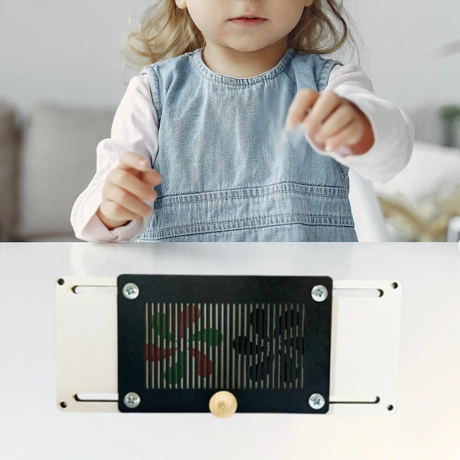 Tablero educativo de madera con agujeros para motricidad fina - imagen 5