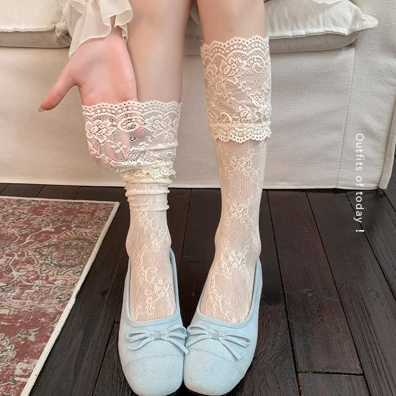 Calcetines blancos de encaje finos y transpirables para verano - imagen 5