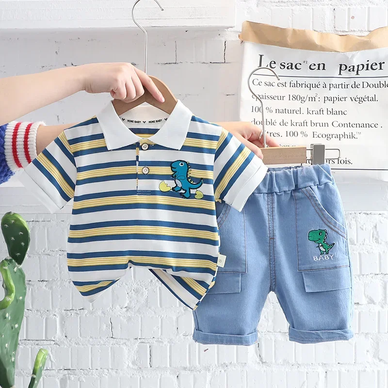 Conjunto infantil de verano: camiseta a rayas y pantalón corto - imagen 3