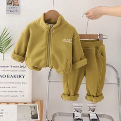 Conjunto de invierno para bebé con chaqueta cálida y pantalón