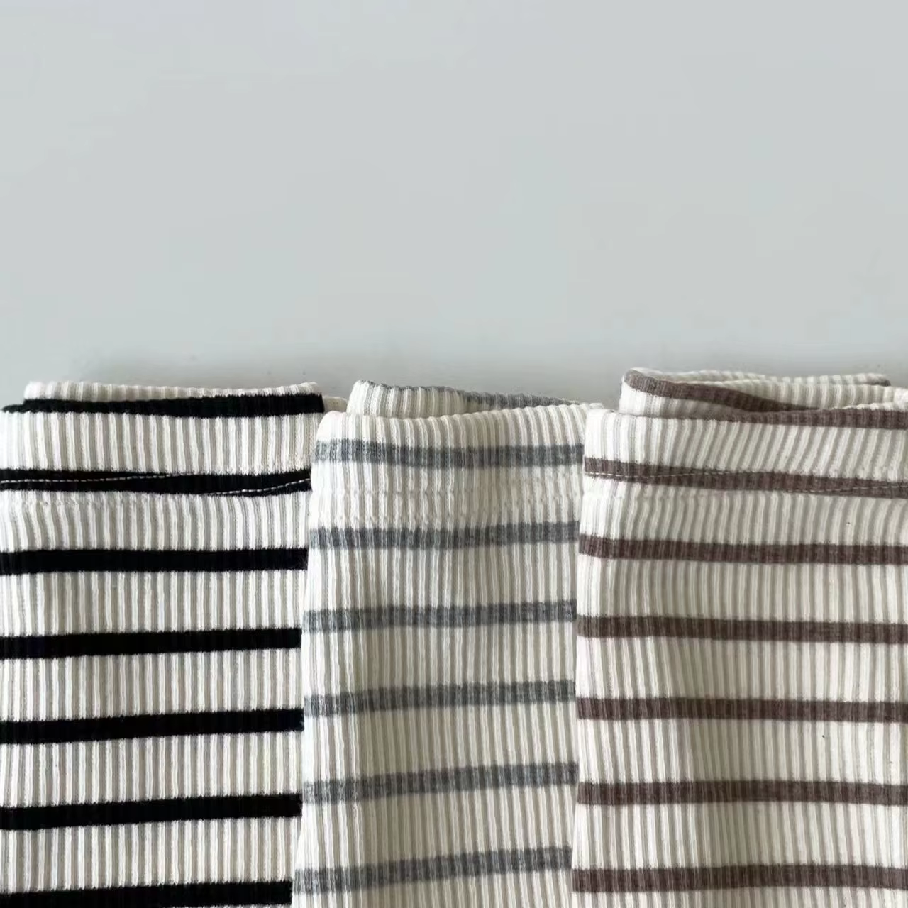 Detalle cintura elástica