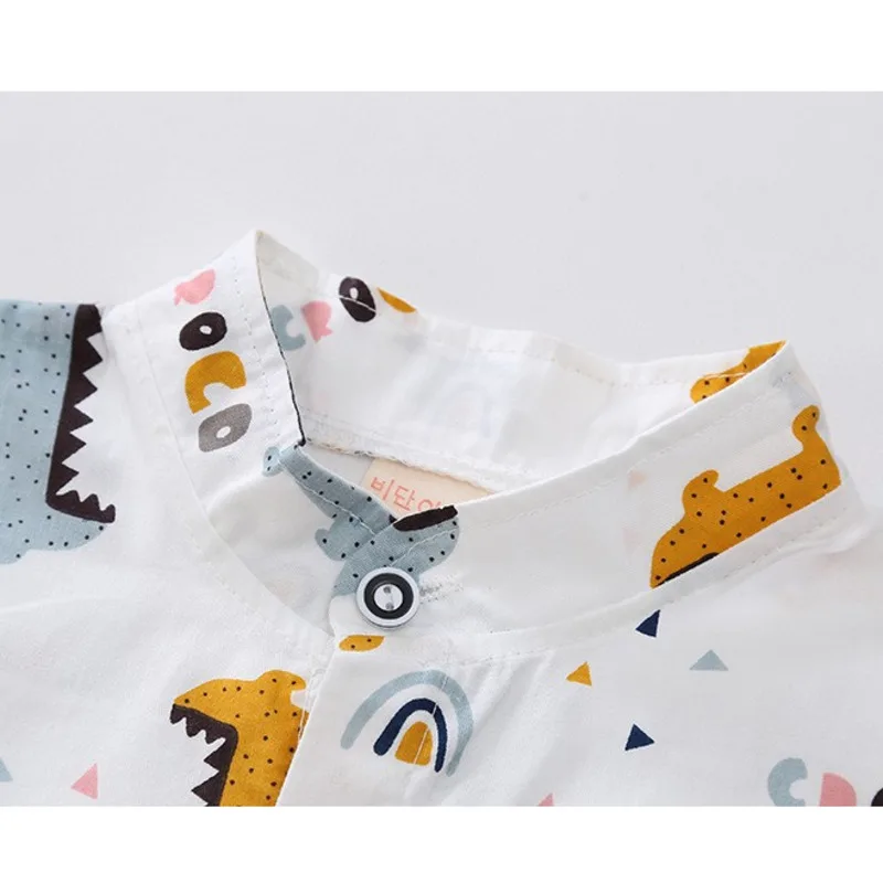 Conjunto verano infantil con camiseta estampada y pantalones cortos - imagen 4