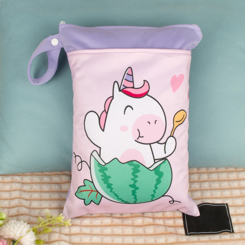 Wetbag reutilizable impermeable para pañales de bebé – Jirafa y mono - imagen 4