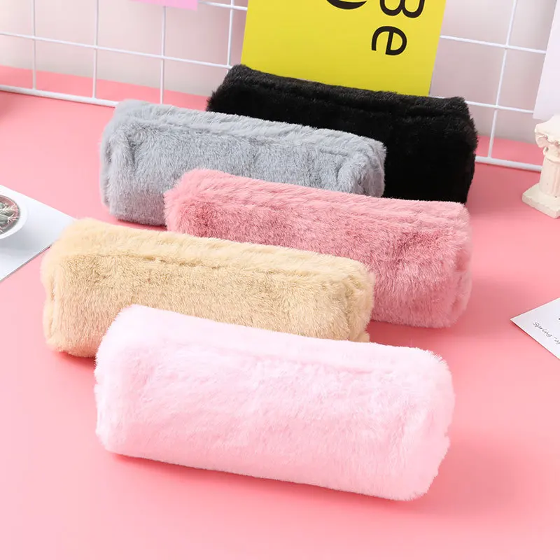 Estuche escolar Kawaii de felpa con gran capacidad para niñas - imagen 3