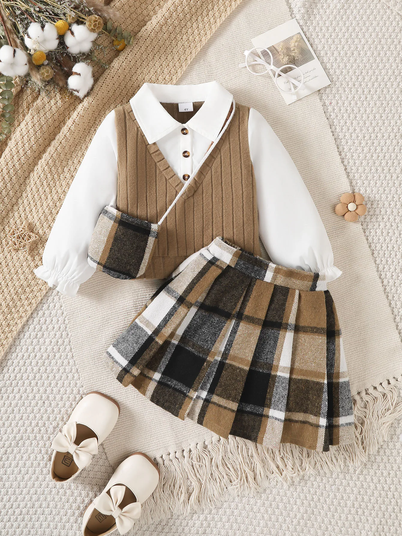 Conjunto para niña de otoño con falda a cuadros y camiseta manga larga - imagen 2