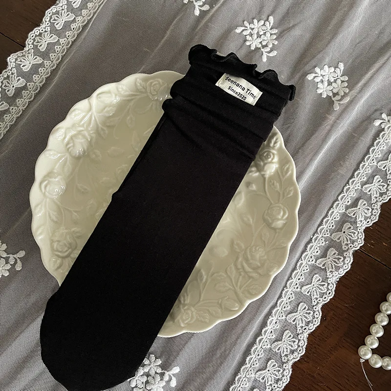 Paleta de ocho colores sólidos para calcetines de niña