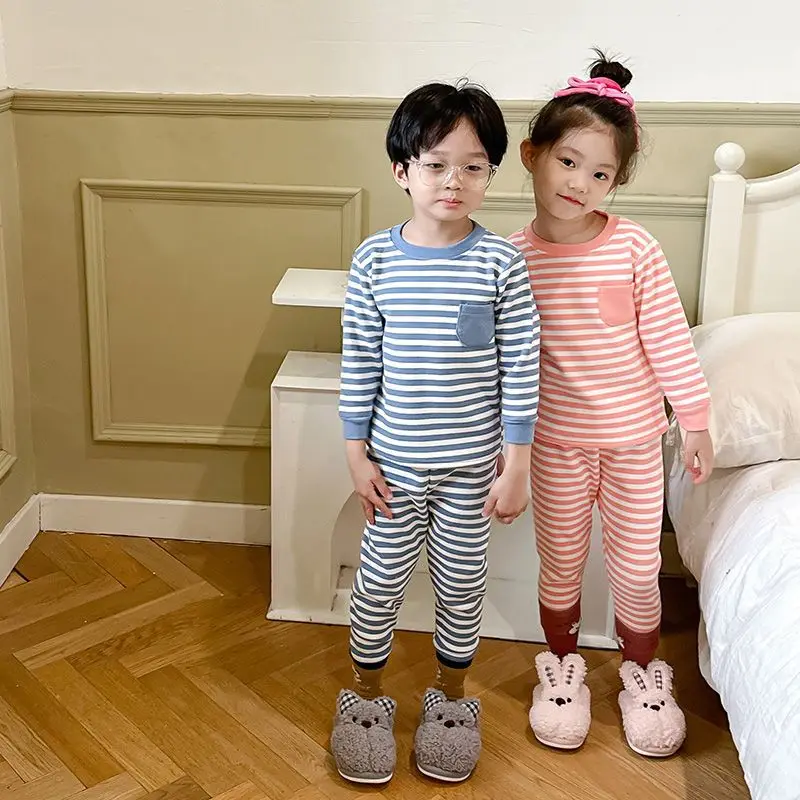 Conjuntos de pijama acolchados cálidos a rayas para niños - imagen 2
