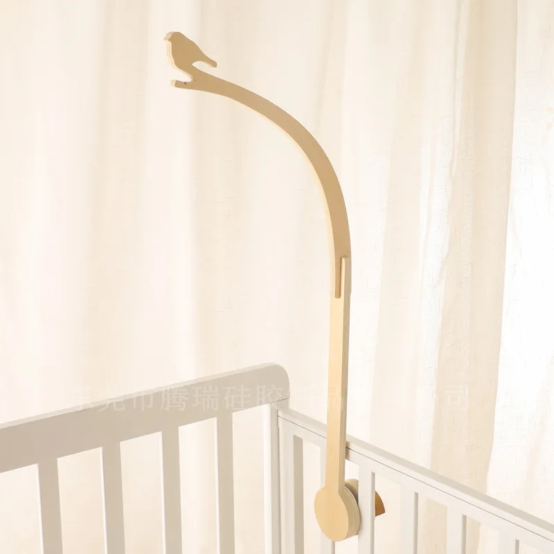 Soporte de madera para móvil de bebé en brazo de cuna – fácil - imagen 3