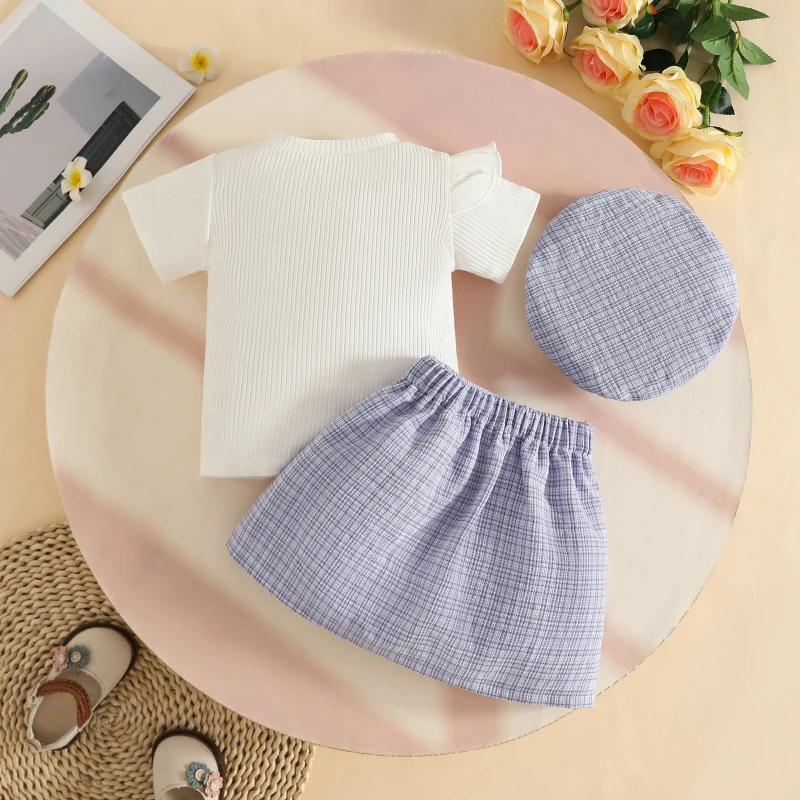 Conjunto verano niña: top acanalado manga corta, falda y sombrero - imagen 3