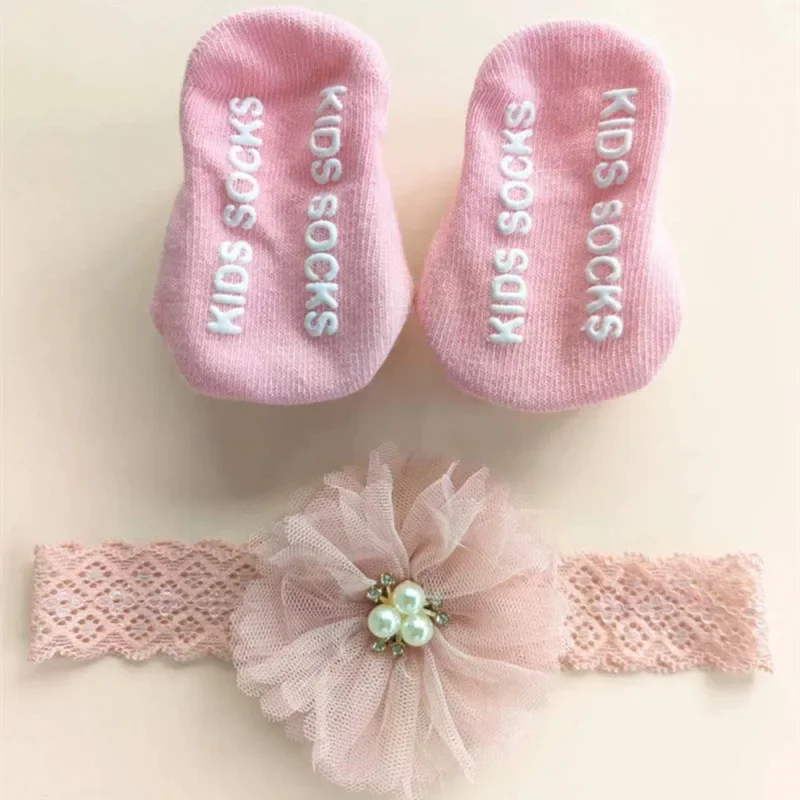 Lazos de perlas y diadema para bebé – Accesorios cabello - imagen 2