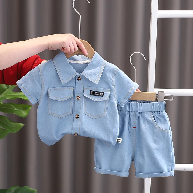 Conjunto verano niños: top azul y shorts vaqueros - imagen 2