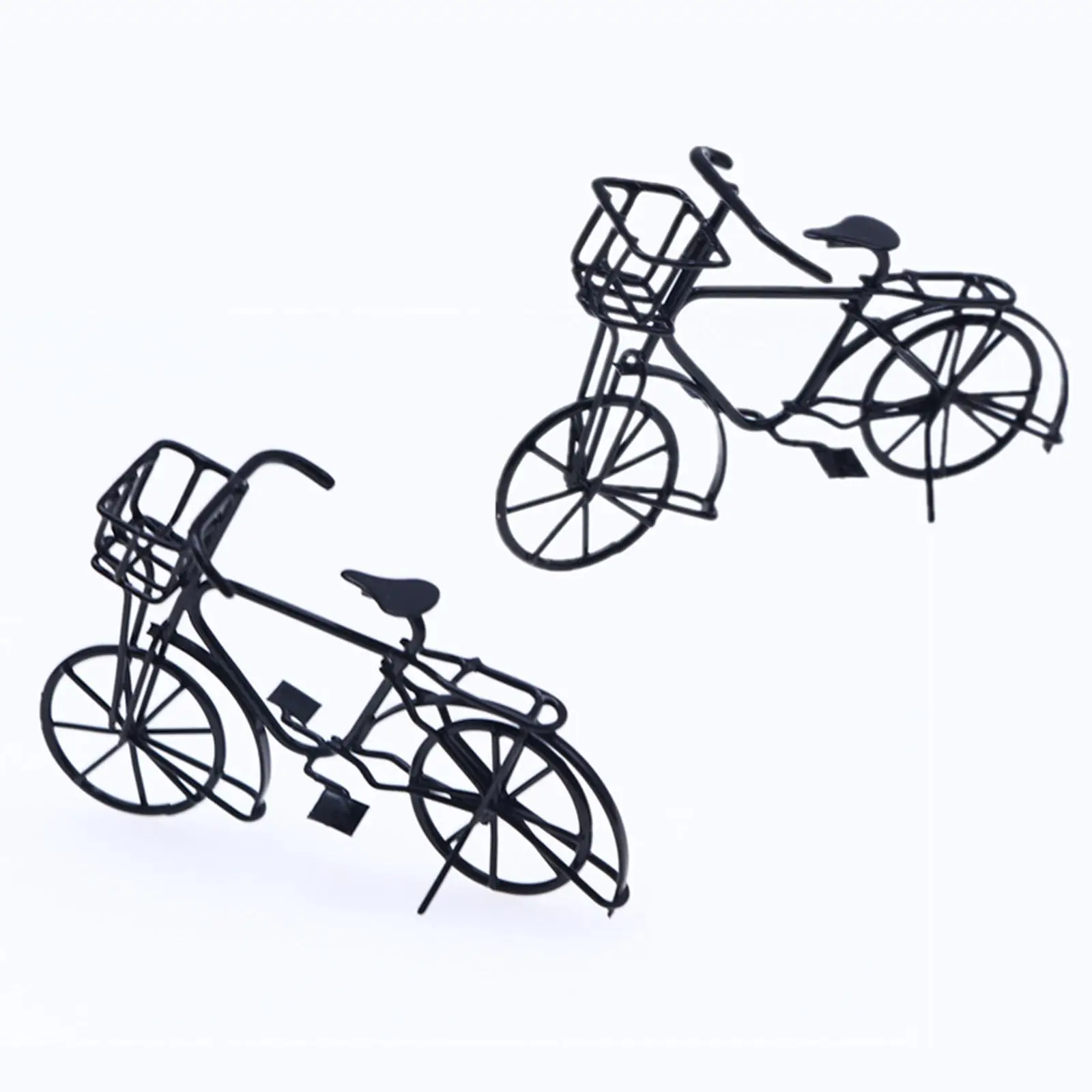 Bicicleta en miniatura metálica negra realista para casas de muñecas - imagen 3