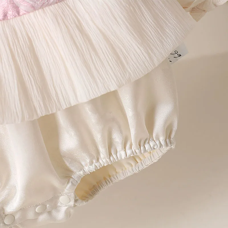 Conjunto recién nacida estilo chino rosa princesa de manga larga - imagen 3