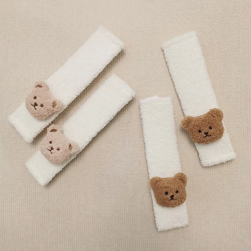 Protector de hombro para cinturón de coche con oso – Funda suave para bebés - imagen 3