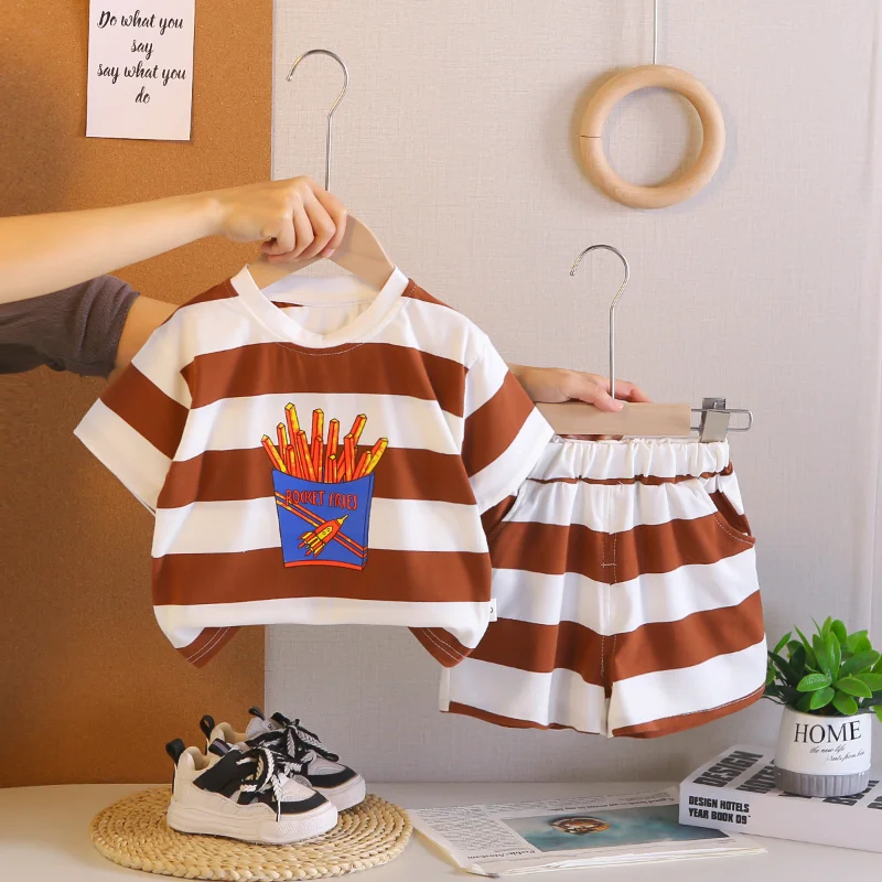 Conjunto de verano bebé a rayas: camiseta manga corta y pantalón corto - imagen 4