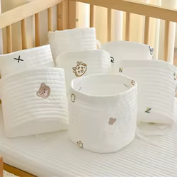Bolsa colgante para cuna – Organizador de algodón con motivos infantiles