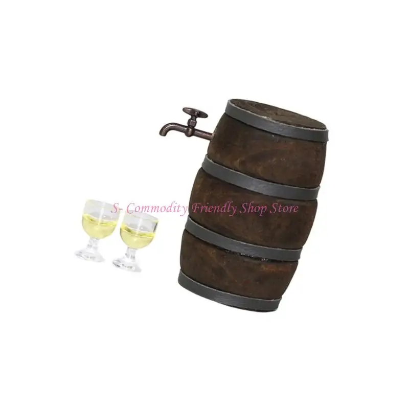 Barriles de vino en miniatura para decoración de bodega