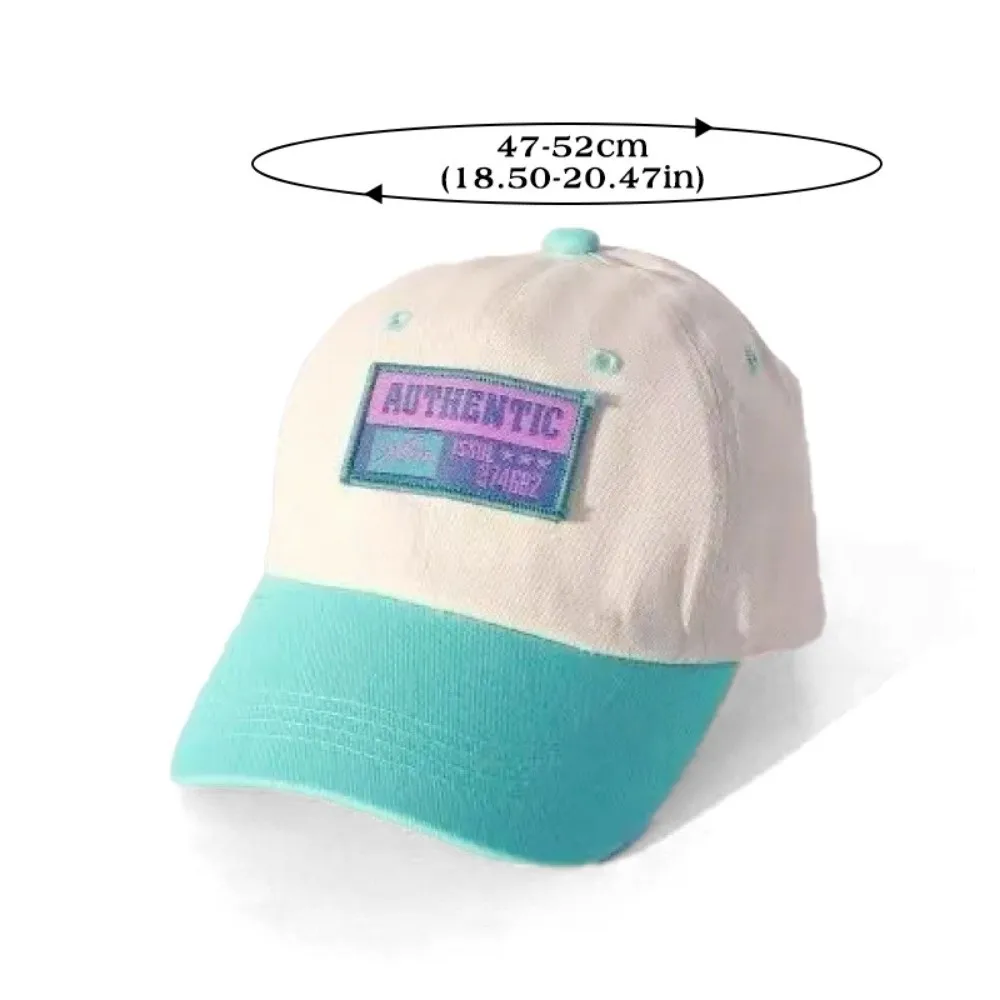 Gorra infantil con visera y bordado