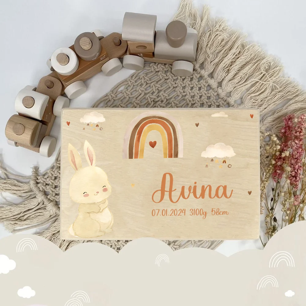 Caja de recuerdos para bebé personalizada en madera natural premium - imagen 4