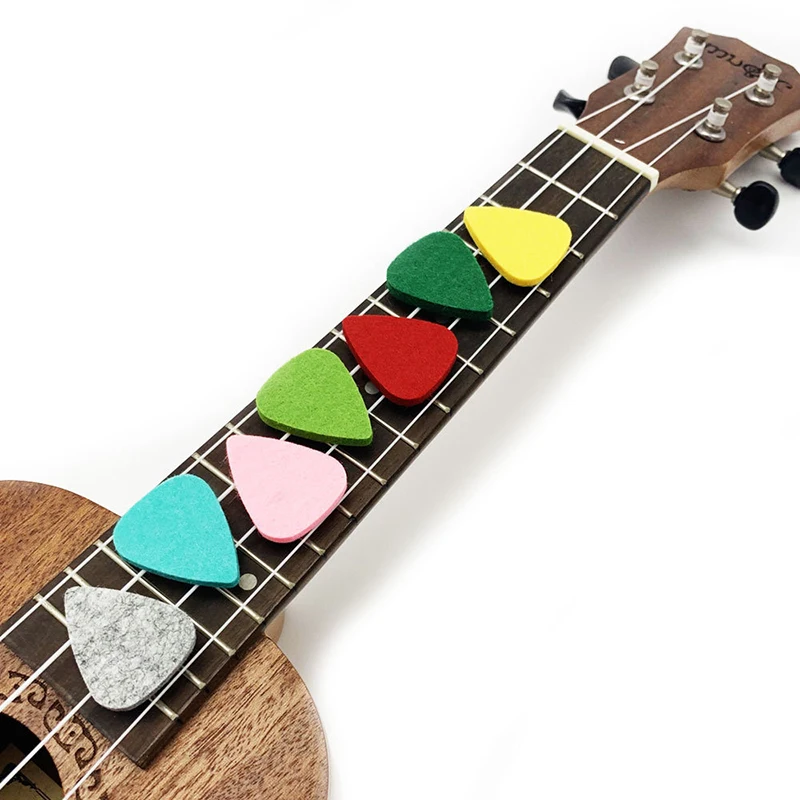 TMZ Púas de fieltro para guitarra y ukelele con corazón - imagen 2