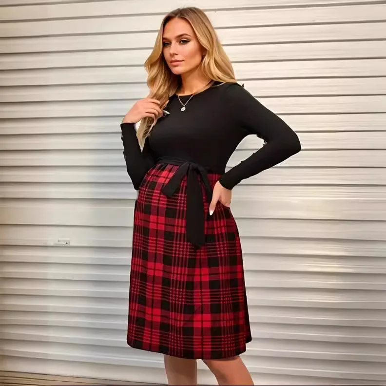 Vestido de lactancia a cuadros con manga larga y cuello redondo - imagen 4