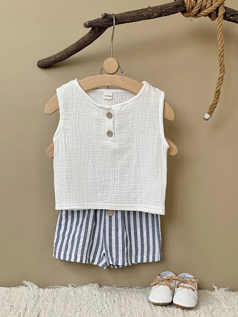 Conjunto de verano MILANCEL para bebé con chaleco y shorts a rayas