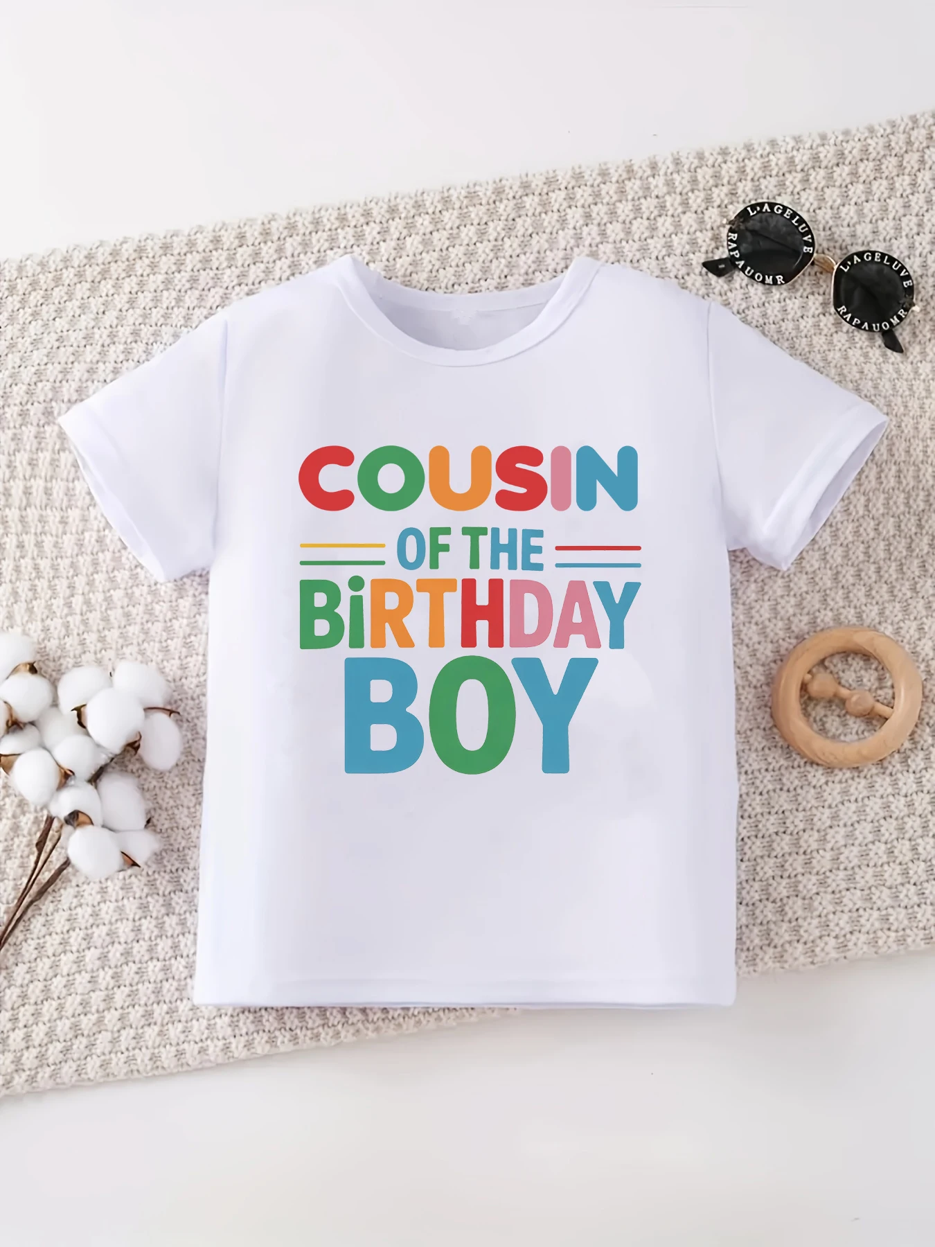 Camiseta cumpleaños unisex con estampado de letra para niños - imagen 2