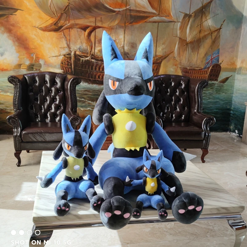 Peluche grande estilo Lucario