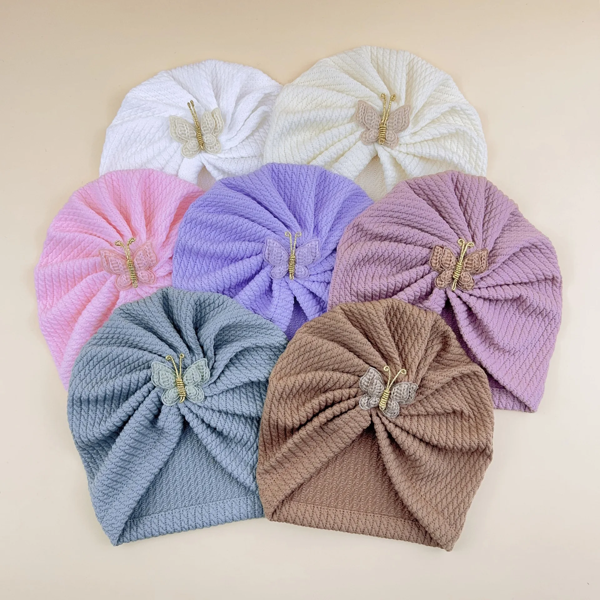 Gorro bebé mariposa tipo jersey para recién nacidos