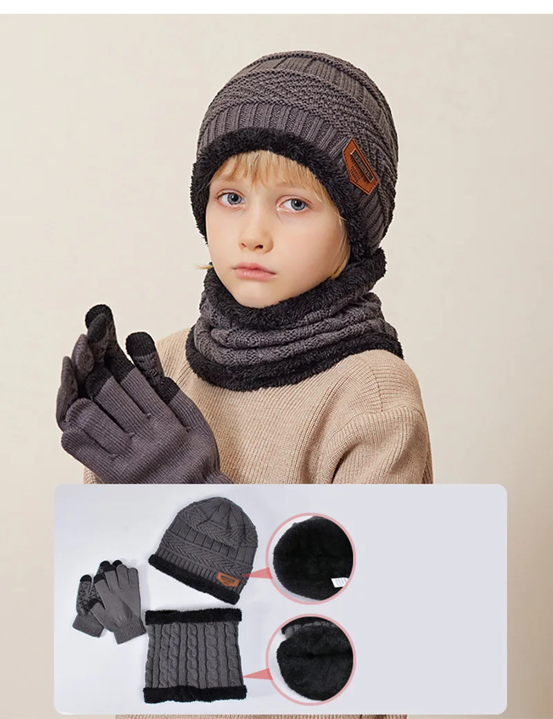 Conjunto infantil de gorro, bufanda y guantes para el frío
