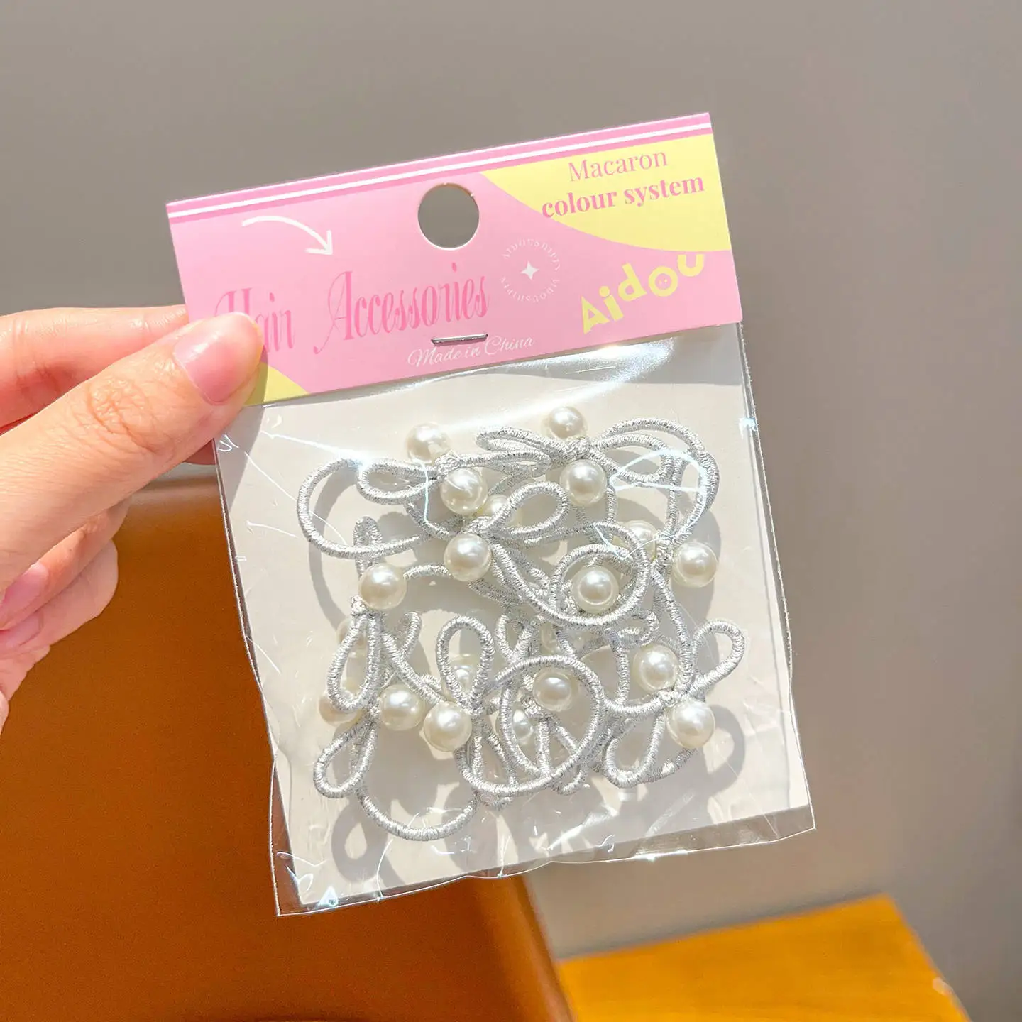 Diademas elásticas con perlas para niña – Diseño delicado - imagen 4