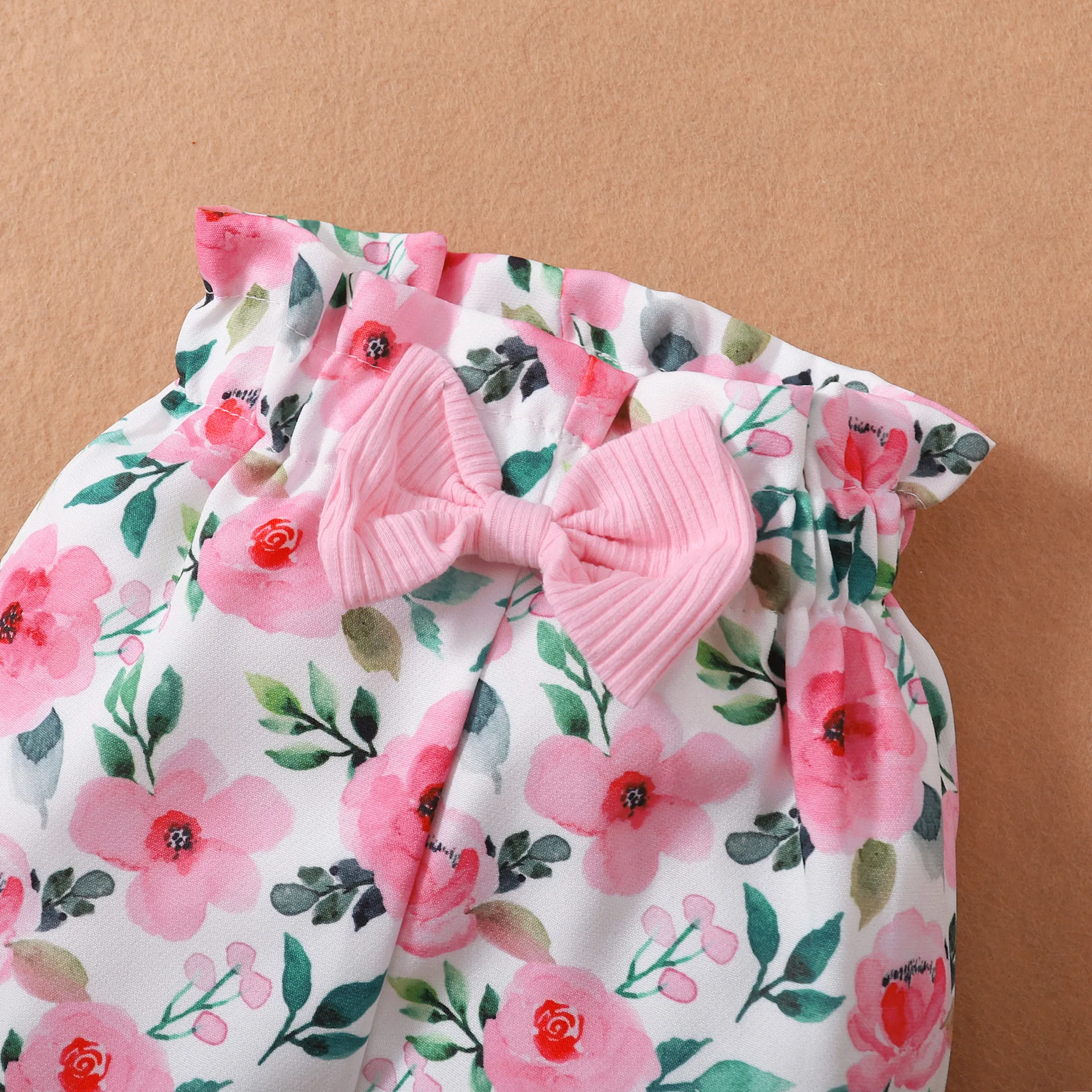 Conjunto bebé niña mono floral con pantalón – Conjunto completo