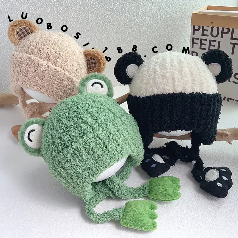 Gorro de invierno peludo en punto con dibujo oso y panda - imagen 3