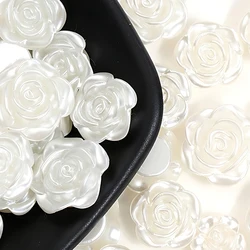 Collar de flores 3D con perlas de imitación para niña – Estilo retro elegante