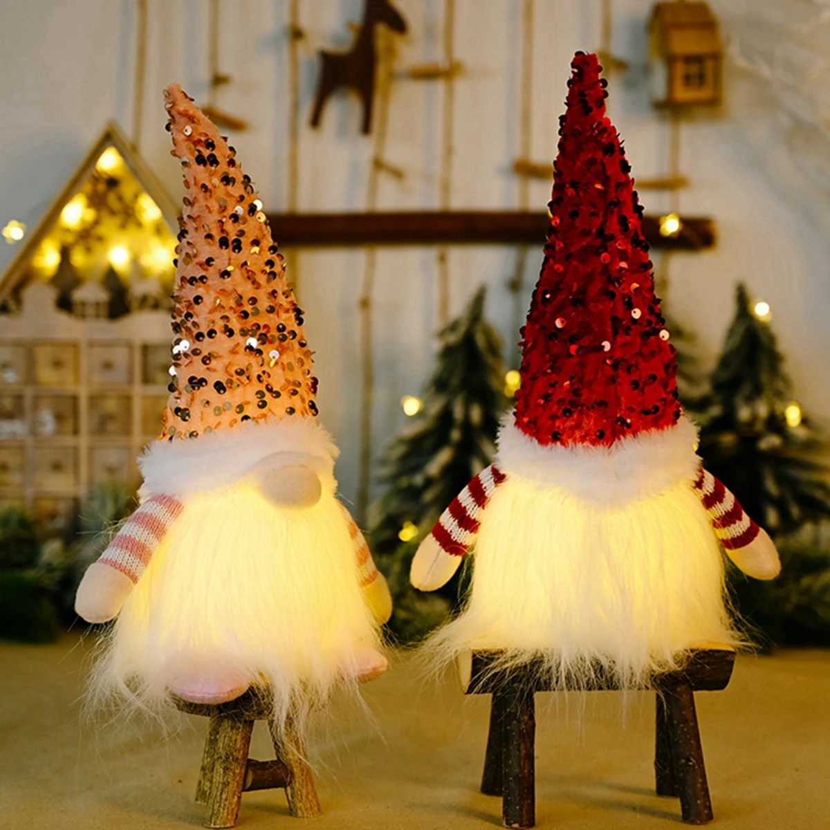 Colección de gnomos navideños decorando chimenea