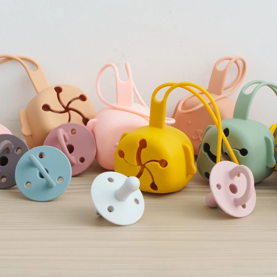 Portachupetes de silicona sin BPA – Diseño animado para bebé - imagen 3