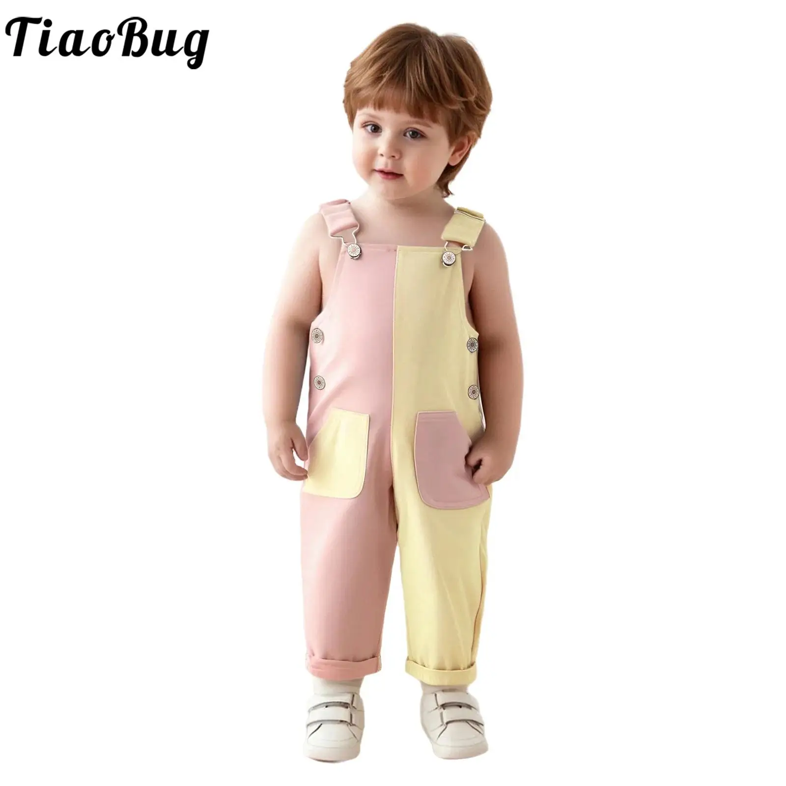 Mameluco infantil casual con tirantes ajustables y bolsillos