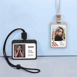 Tarjetero infantil con cordón para identificación
