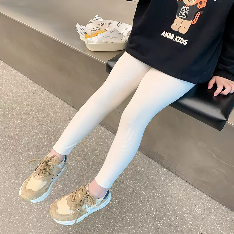 Pantalones de niña en algodón elástico – Color caramelo - imagen 4