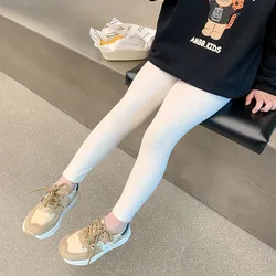 Pantalones de niña en algodón elástico – Color caramelo